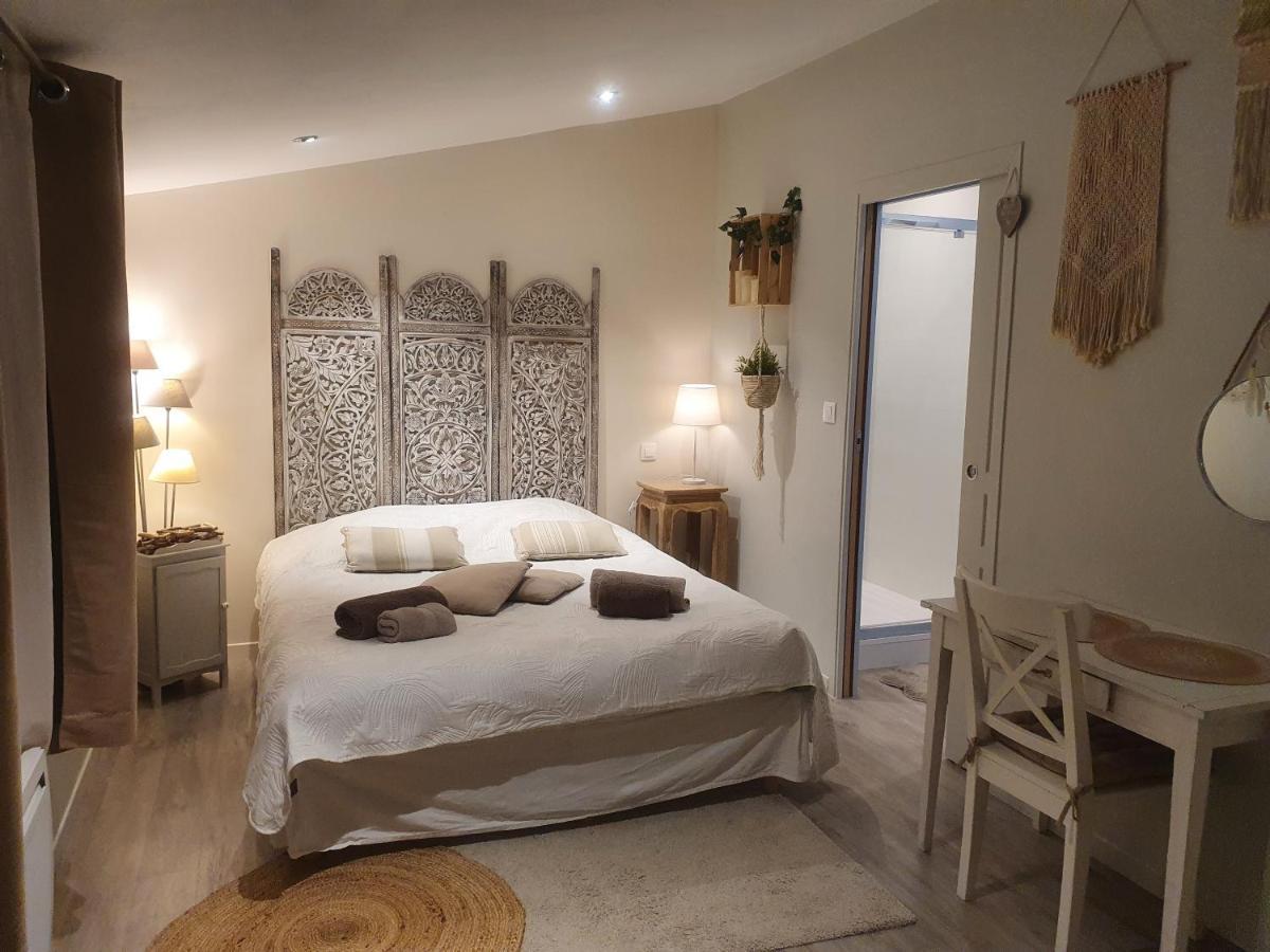 Wisteria Cottage Fleurines Εξωτερικό φωτογραφία
